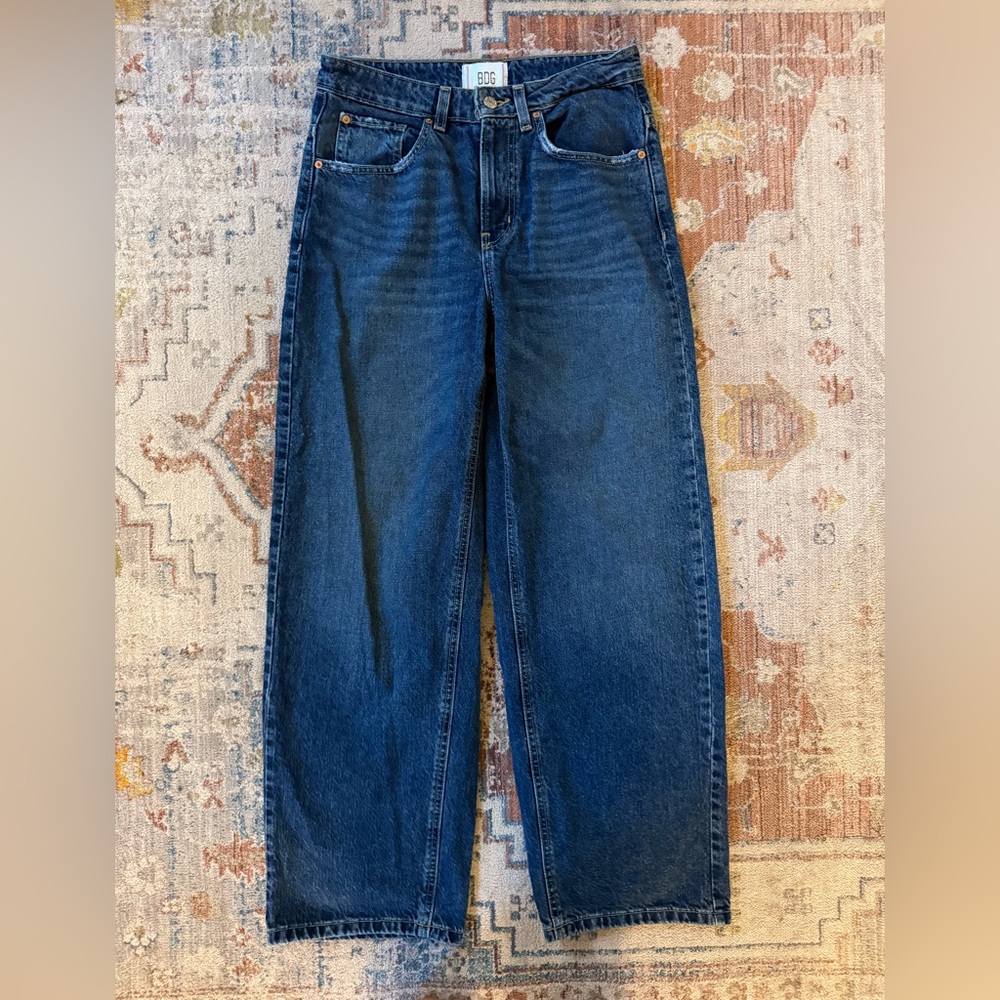 Urban Outfitters BDG Relaxed Fit Blue Jeans Size 27